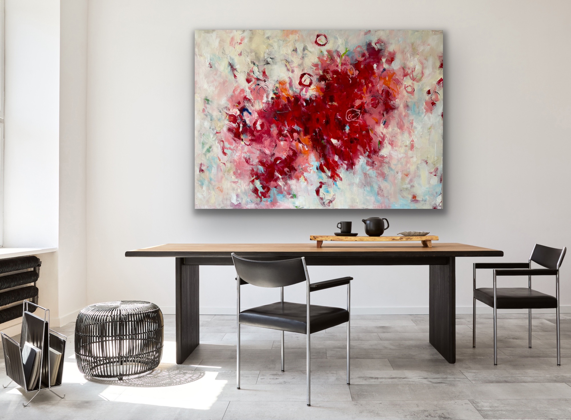 Abstraktes Kunstwerk Power Flow von Sandra Obel als Blickfang in einem modernen Wohn- oder Arbeitsraum.