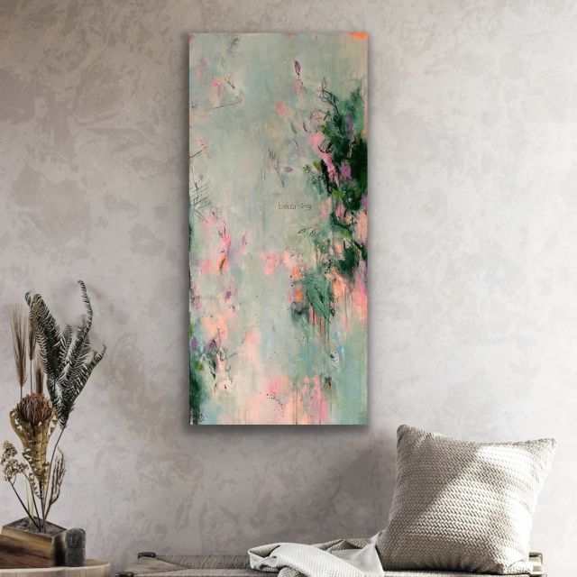 Abstraktes Kunstwerk „Becoming“ von Sandra Obel in einer modernen Wohnraumgestaltung.