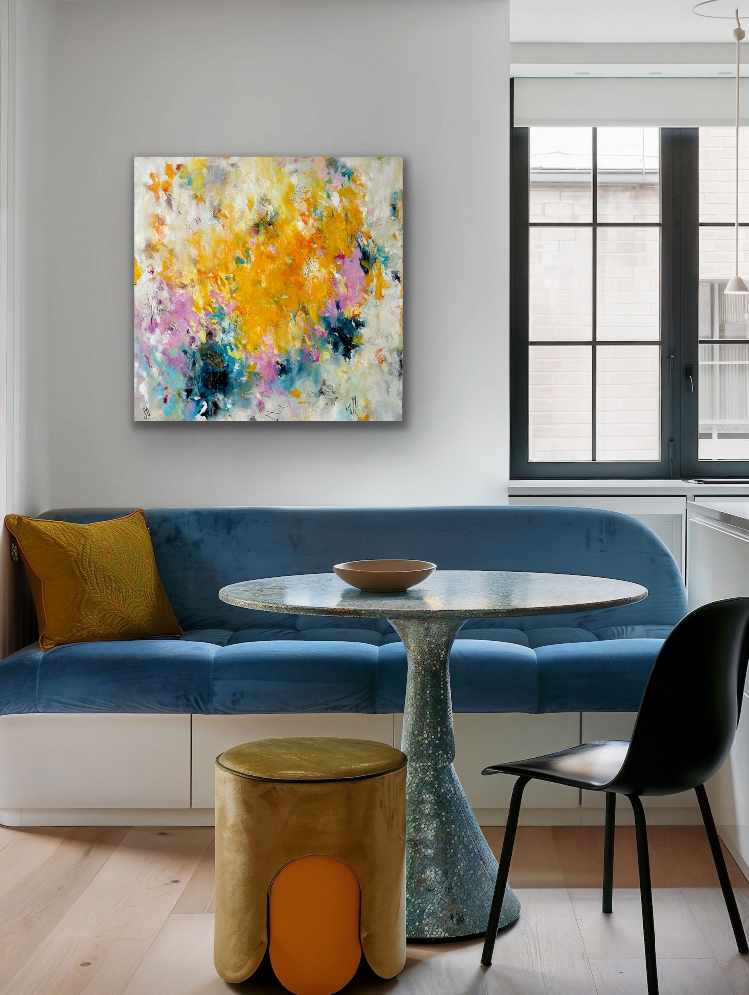 Kunstwerk Strahlkraft, Gemälde von Sandra Obel. Ansicht im Raum.